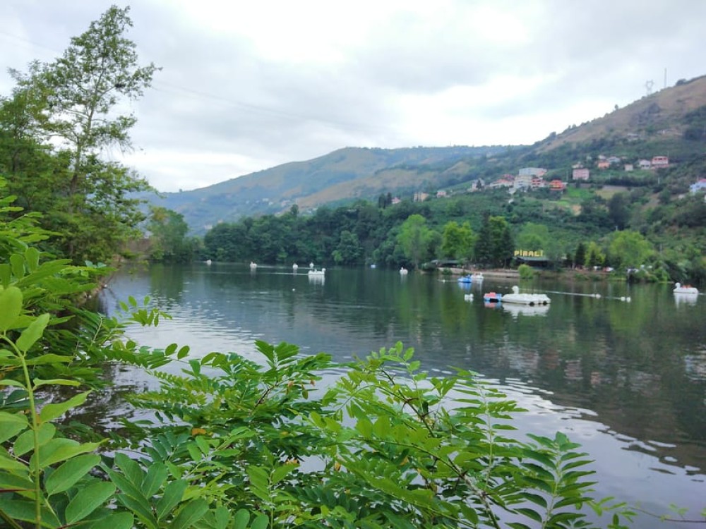 Trabzon: Hıdırnebi Çal Cave Hıdırnebi Plateu and Sera Lake Tour | ®ExcursionMania