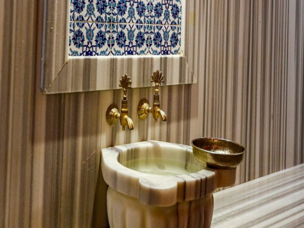 Istanbul: Premium Turkish Bath w/Hotel Transfer | ®ExcursionMania