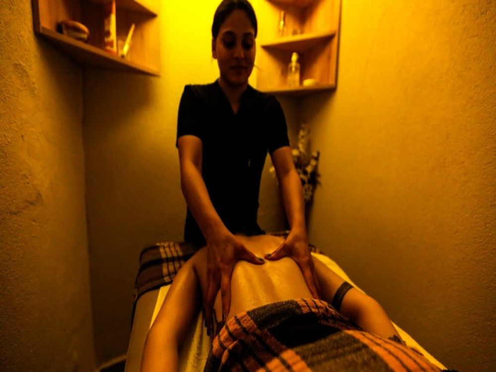 Istanbul: Premium Turkish Bath w/Hotel Transfer | ®ExcursionMania