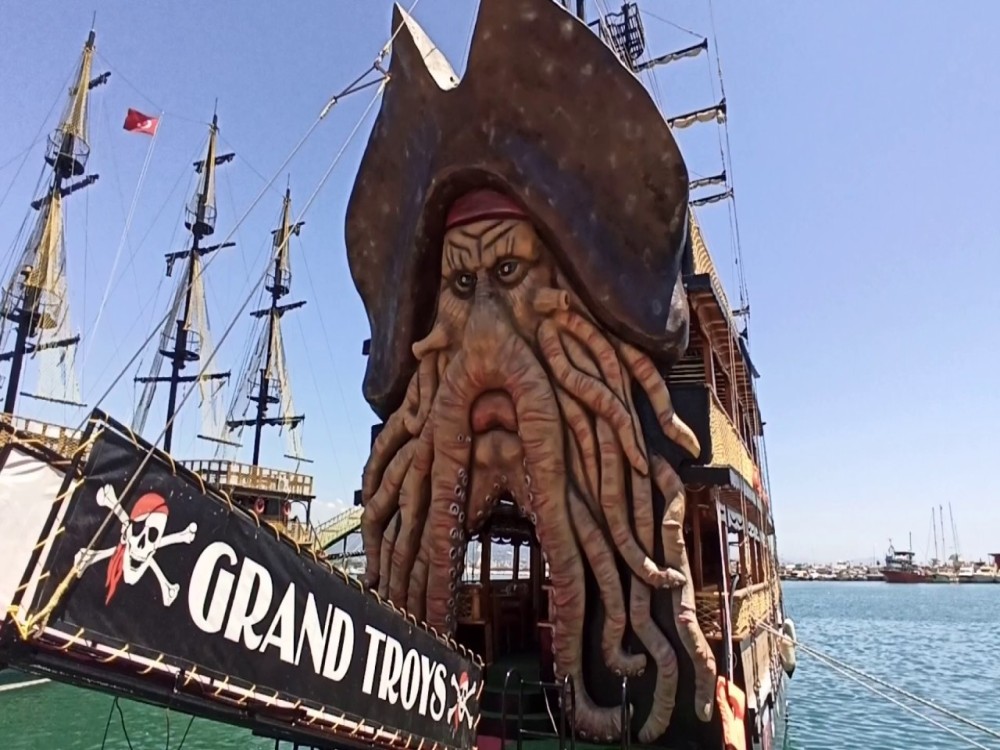 All Inclusive Alanya Pirate Boat Trip With Hotel Transfer | ®ExcursionMania