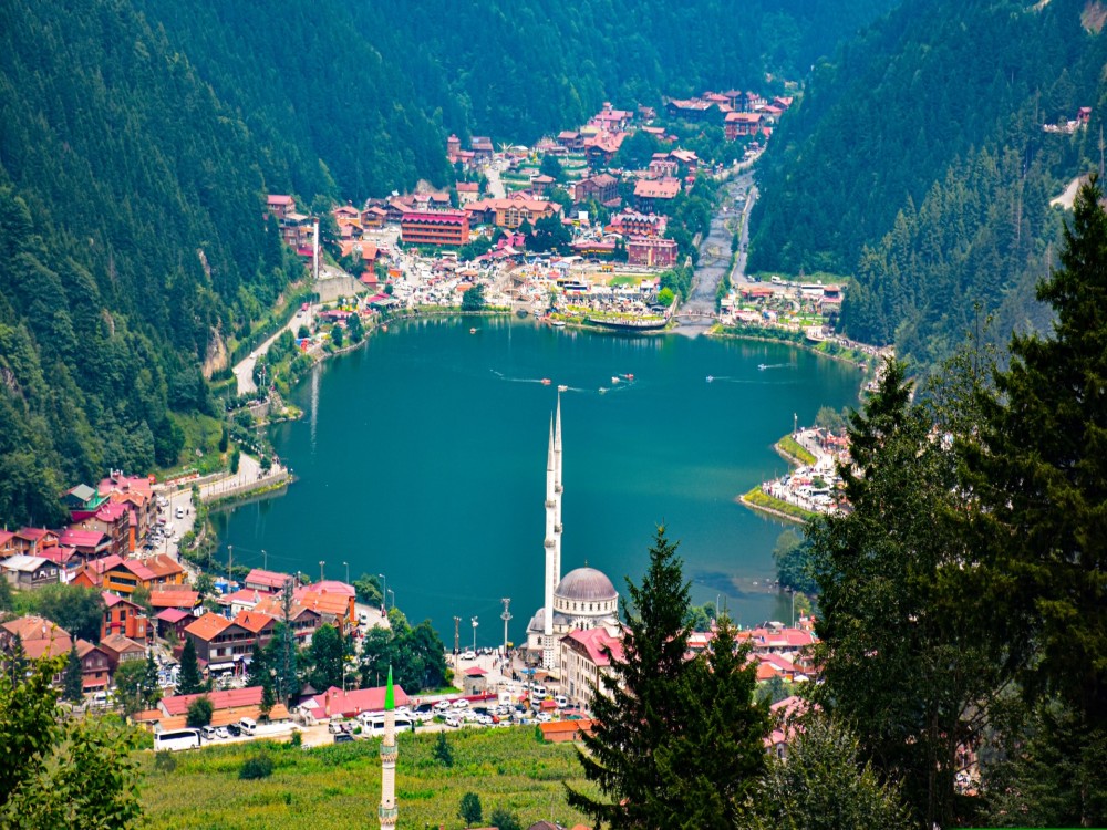 Trabzon: Uzungol Lake  Sumela Monastery Full Day Tour | ®ExcursionMania
