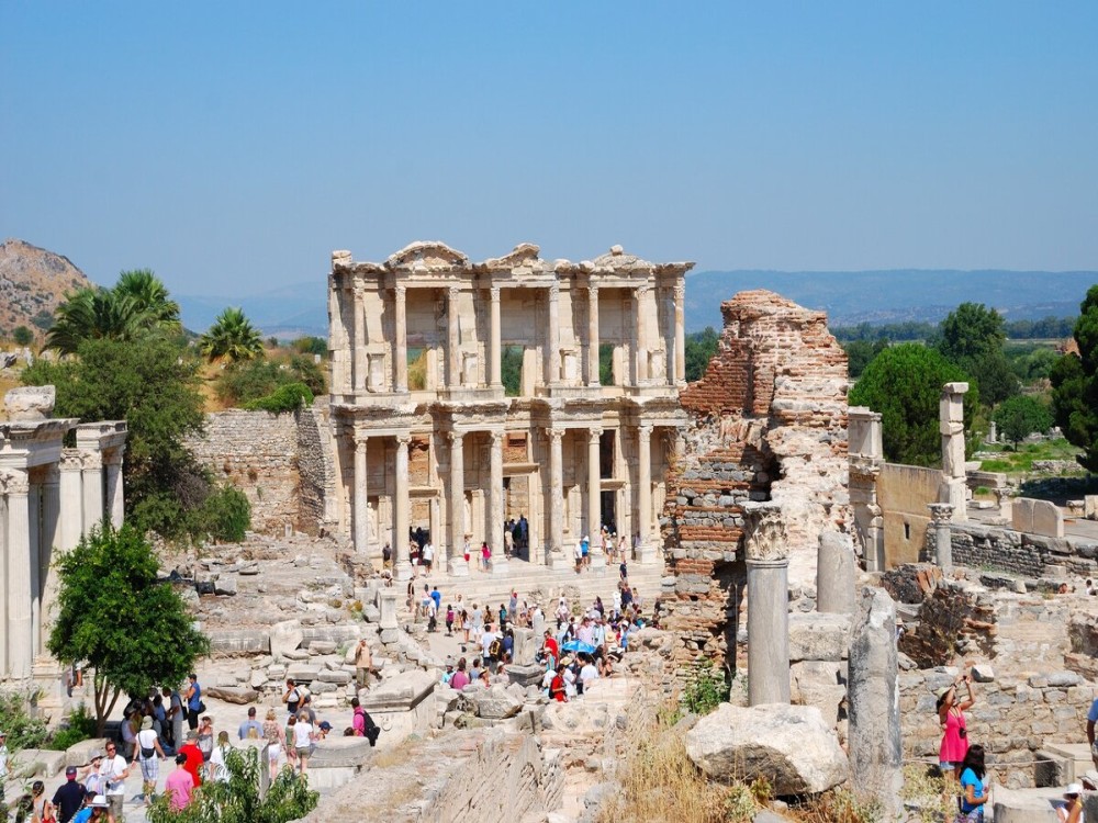 Kusadasi: Ephesus  Temple of Artemis For Cruisers /Skip The Line Tour | ®ExcursionMania