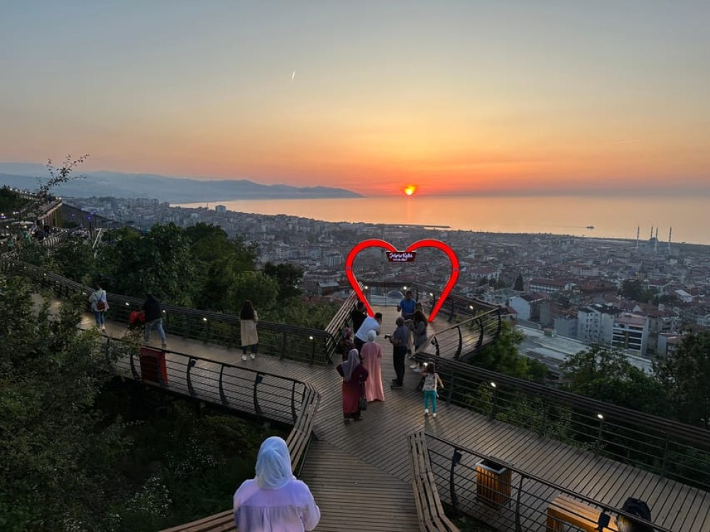 Trabzon: Ataturk Mansion  Hagia Sophia Mosque Private Tour | ®ExcursionMania