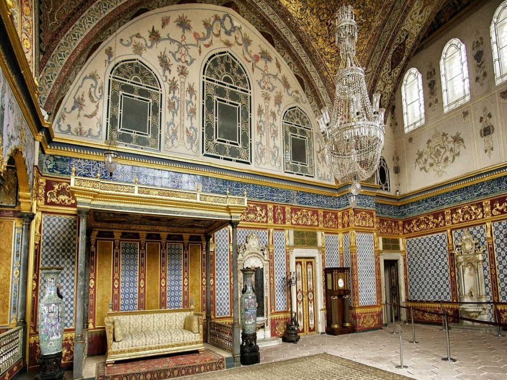 Istanbul Private Guided Tour With Historical Riches | ®ExcursionMania