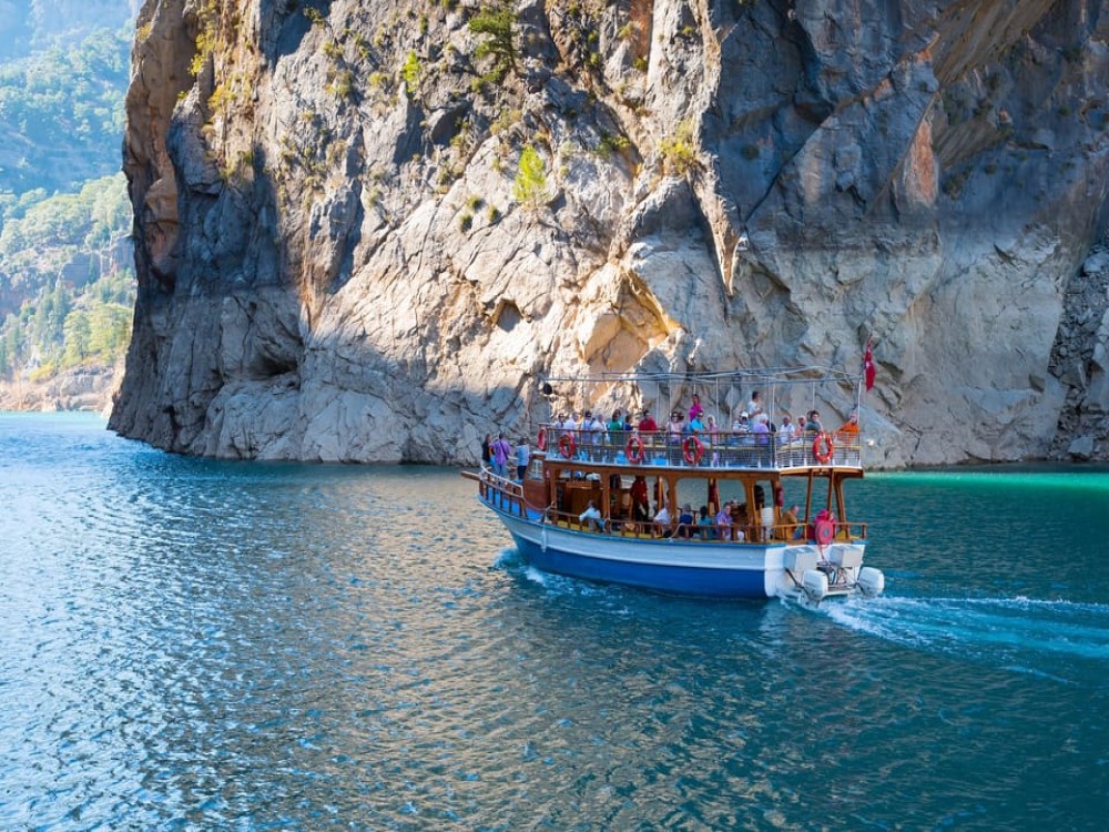Green Canyon Off-Road Jeep and Boat Tour in Side | ®ExcursionMania