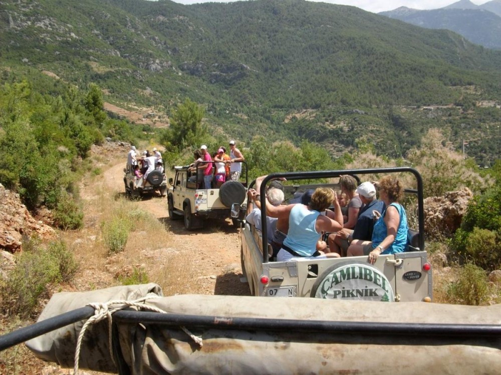 Green Canyon Off-Road Jeep and Boat Tour in Side | ®ExcursionMania