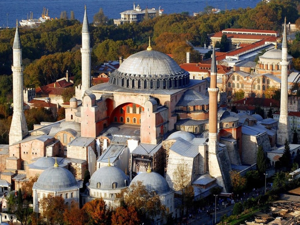 Istanbul: Full-Day City Highlights Tour with Lunch | ®ExcursionMania
