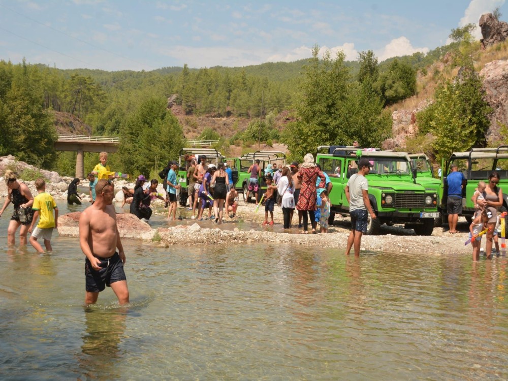 Belek: Jeep safari adventure in the Taurus Mountains | ®ExcursionMania