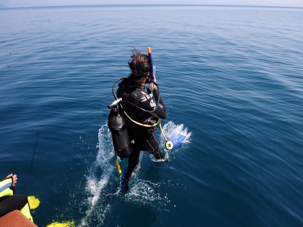 Belek: Scuba Diving Experience & Hotel Transfer | ®ExcursionMania