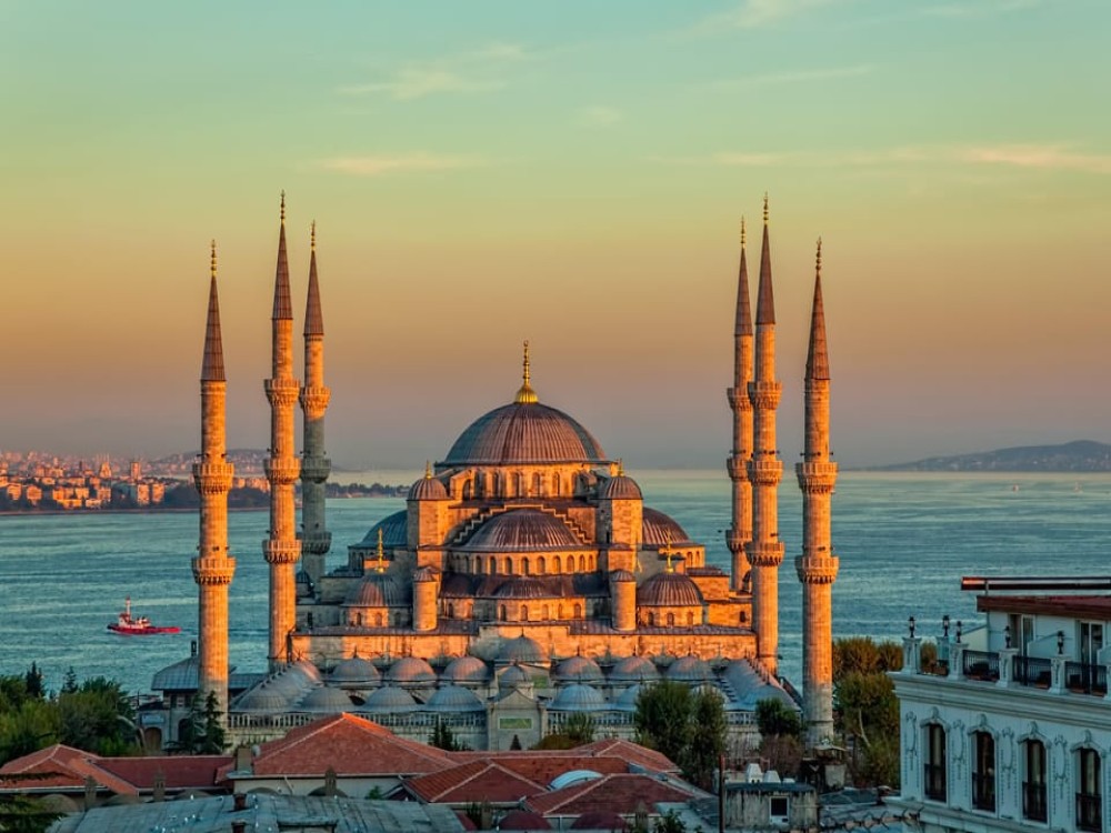 Istanbul: Best City Highlights Guided Tour with Turkish Lunch | ®ExcursionMania