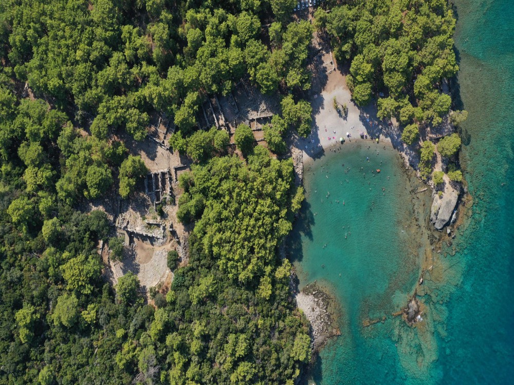 Pirate Boat Tour from Belek to Kemer w Lunch and Transfers | ®ExcursionMania