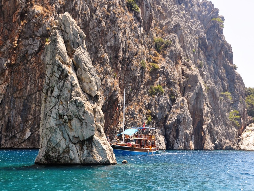 Belek: Porto Genoese Boat Tour with Mud Baths | ®ExcursionMania