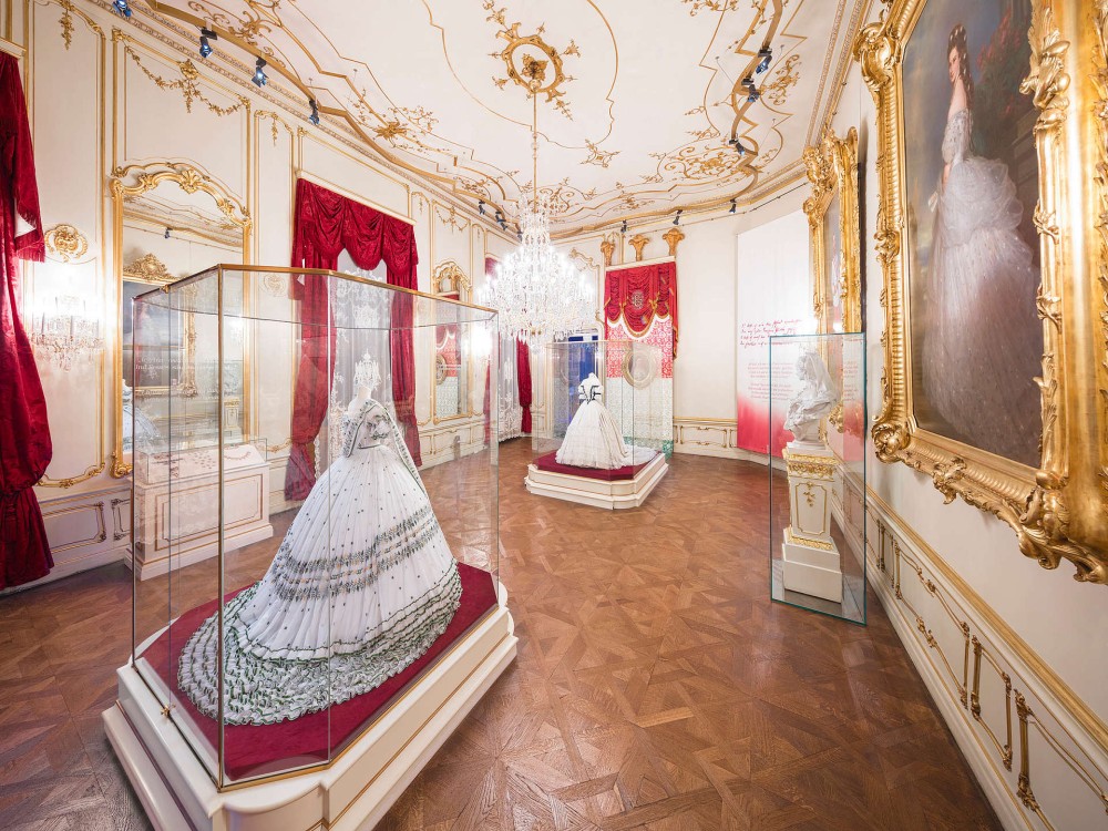 Vienna: Sisi Museum Hofburg Palace  Gardens SmallGroup Guided Tour | ®ExcursionMania