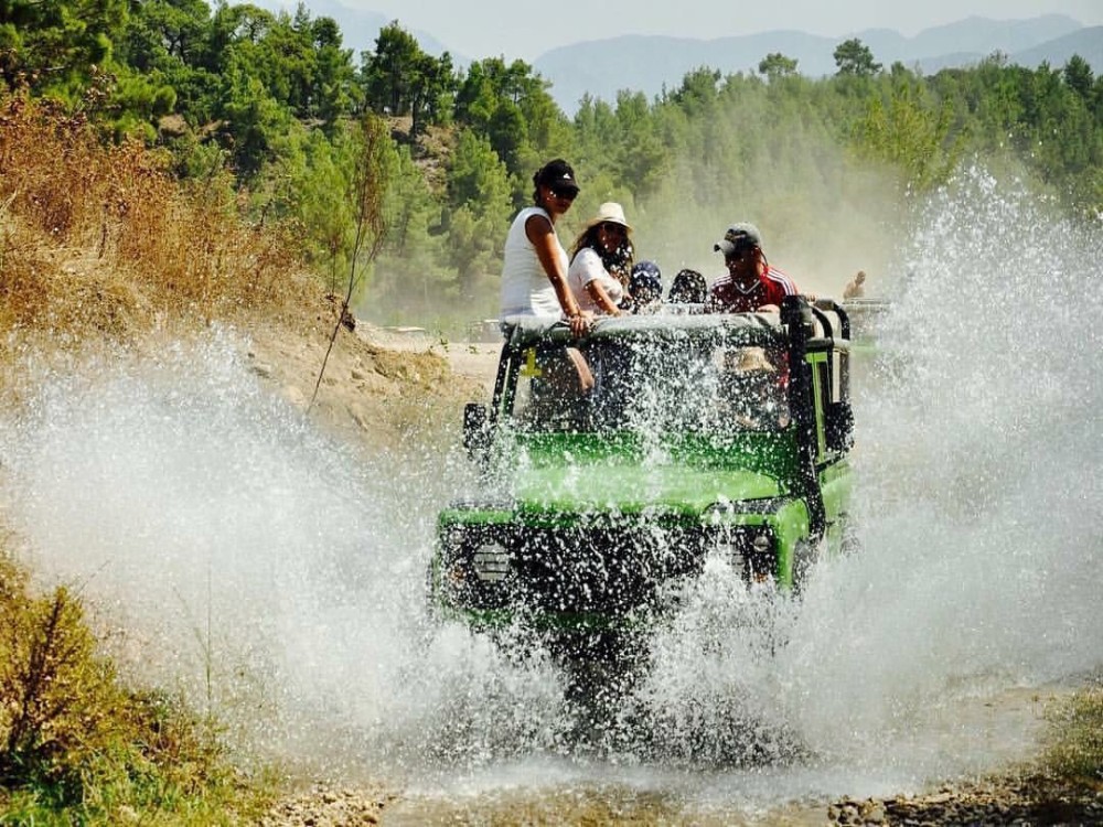 Icmeler Jeep Safari: Explore Splash and Adventure | ®ExcursionMania