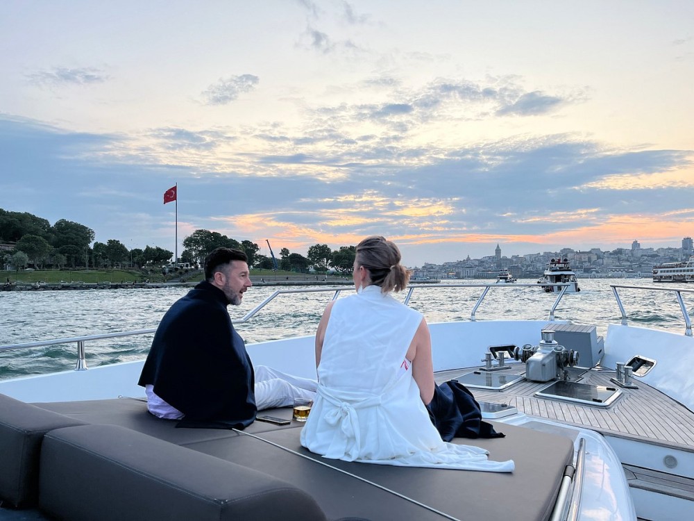 Istanbul: Dolmabahçe Palace Tour and Sunset Yacht Cruise | ®ExcursionMania