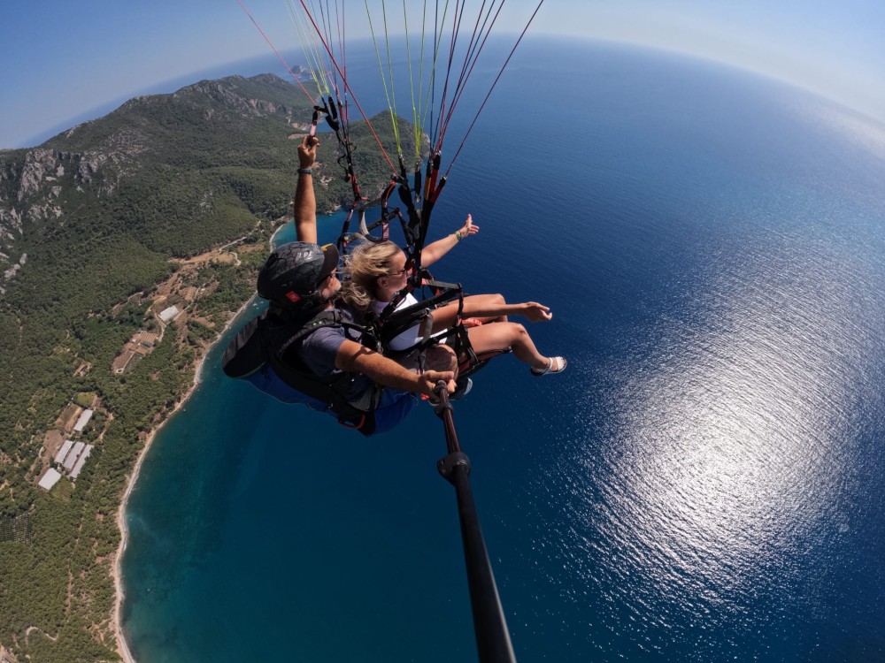 Kemer: Tandem Paragliding Experience with Hotel Transfer | ®ExcursionMania