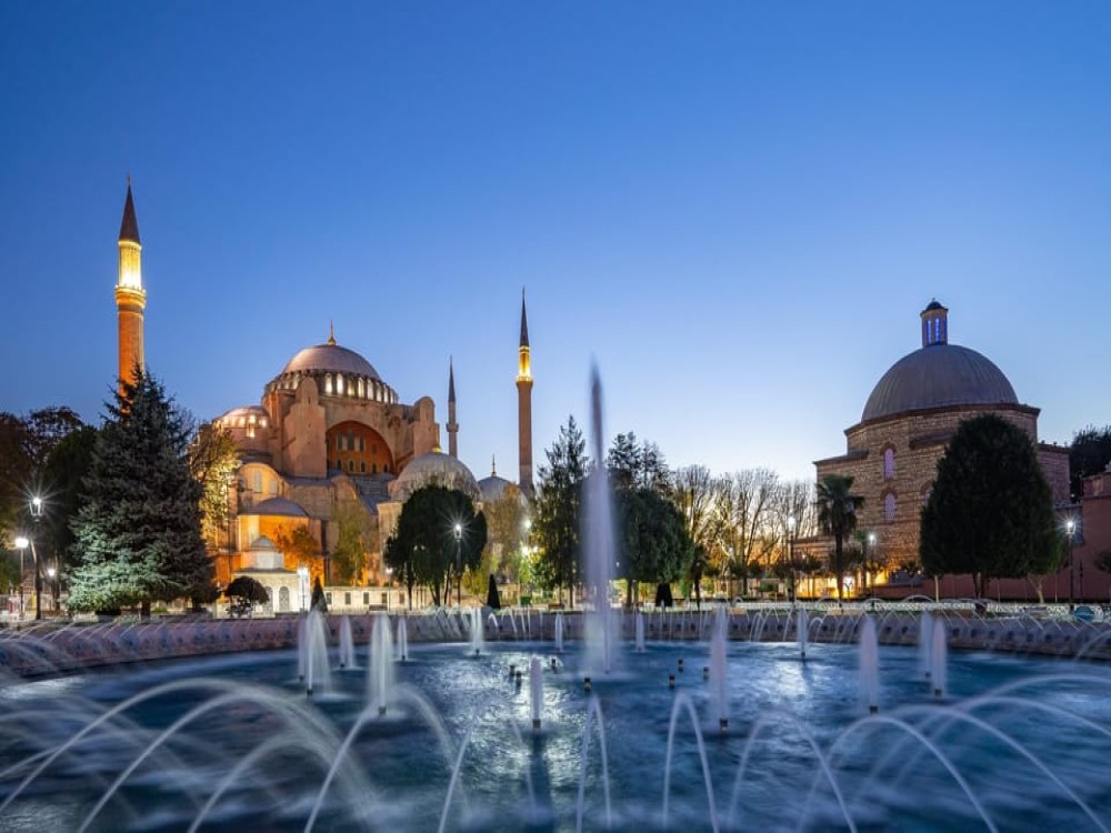 Private Tour of Istanbul with Red Carpet Treatment | ®ExcursionMania
