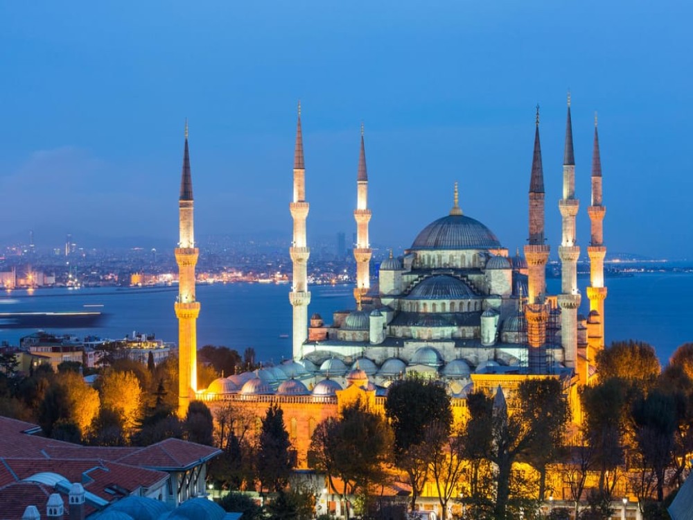 Private Tour of Istanbul with Red Carpet Treatment | ®ExcursionMania