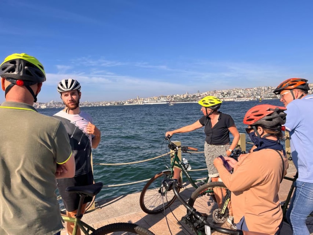 Istanbul: Eurasia Bike  Boat Half-Day Tour | ®ExcursionMania