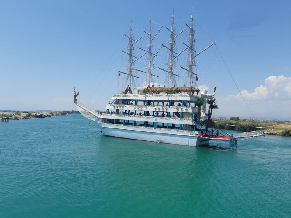 Unwind in Blue: The Ultimate Antalya Maldives Boat Tour | ®ExcursionMania