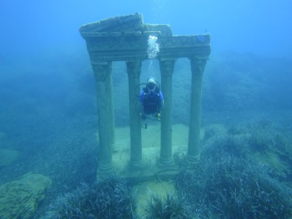 Side Scuba Diving: Explore the Underwater Museum Experience | ®ExcursionMania