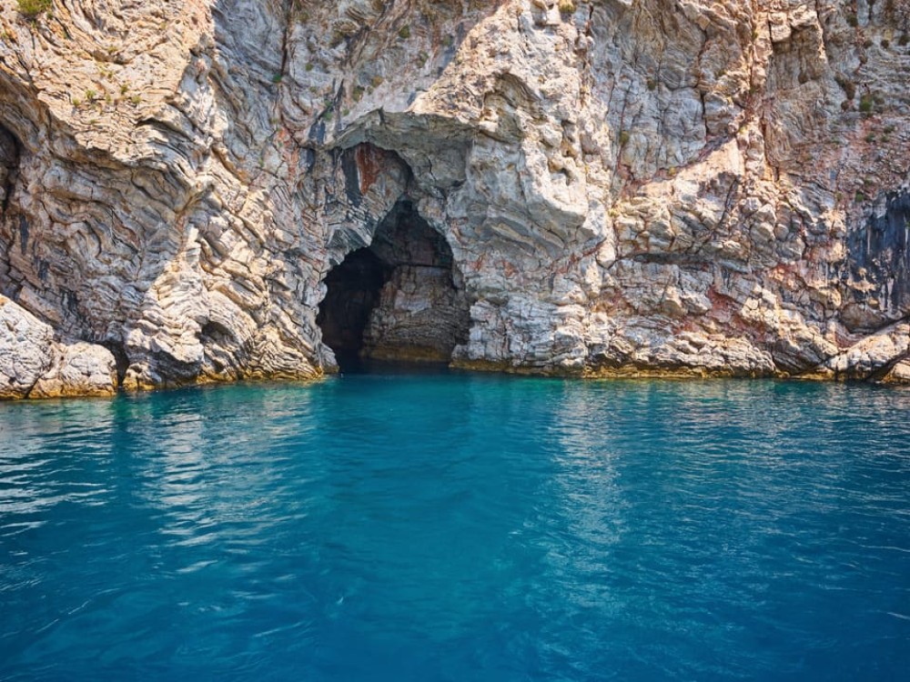 City of Side: Pirate Boat Trip with Lunch & Transfer | ®ExcursionMania