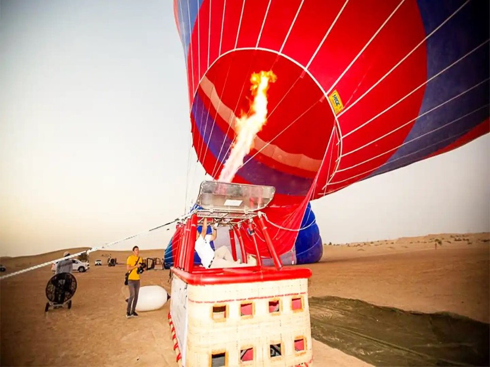 Dubai: Hot Air Balloon Camel Ride Desert Safari & More | ®ExcursionMania