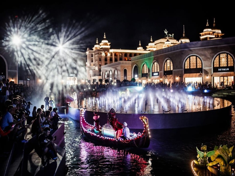 Side: Land Of Legends Night Show With Hotel Transfer Service | ®ExcursionMania