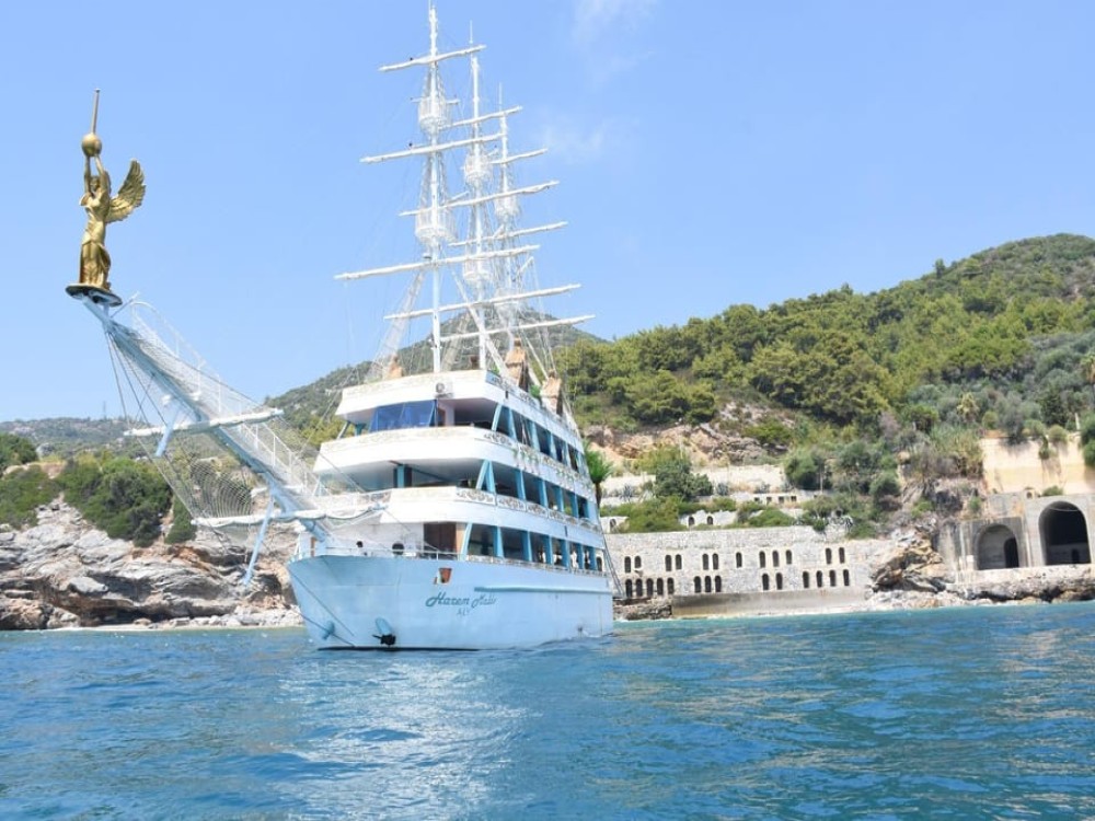 Alanya: Luxury Caribbean Cruise All-Inclusive Tour | ®ExcursionMania