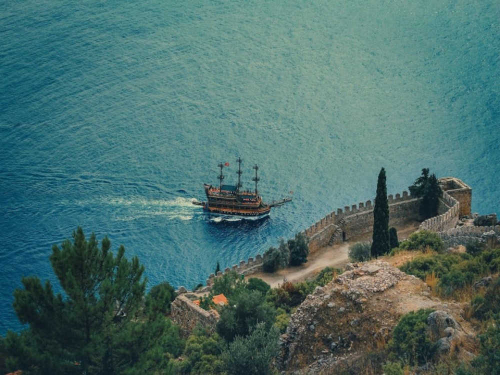 From Side: Alanya City Tour with Boat Ride and Cable Car | ®ExcursionMania