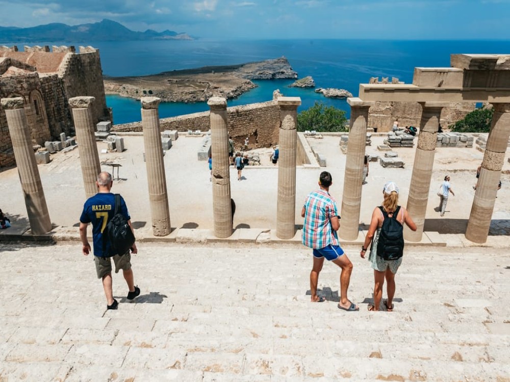 Rhodes: Guided Bus Trip to Lindos Village & Seven Springs | ®ExcursionMania