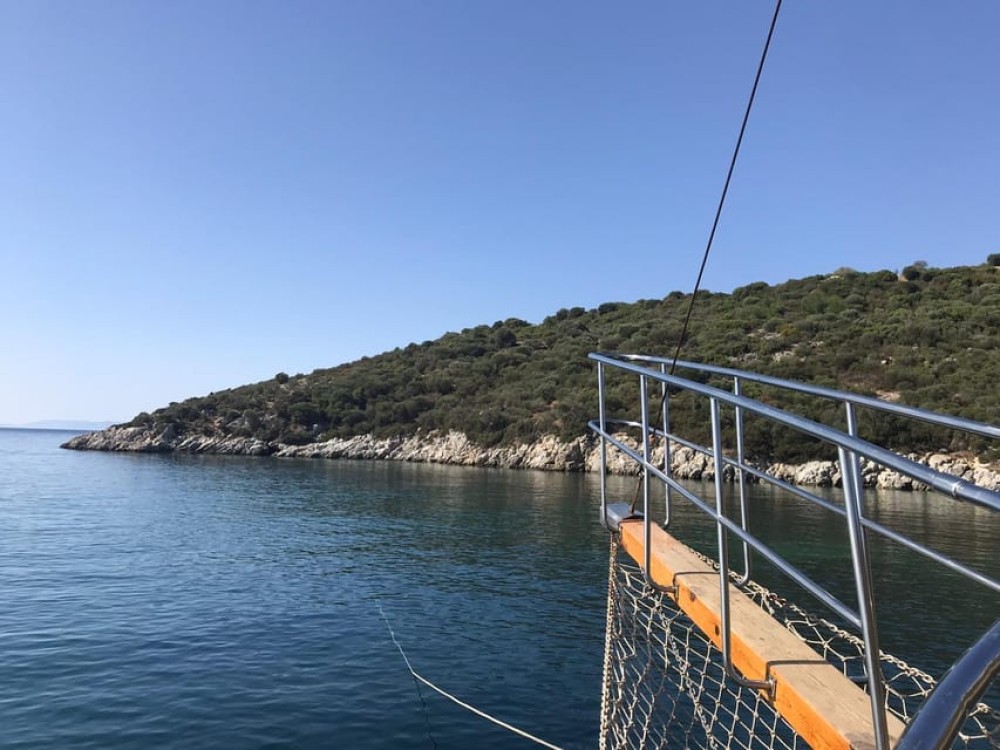 Kusadasi: FullDay Boat Trip with Lunch | ®ExcursionMania