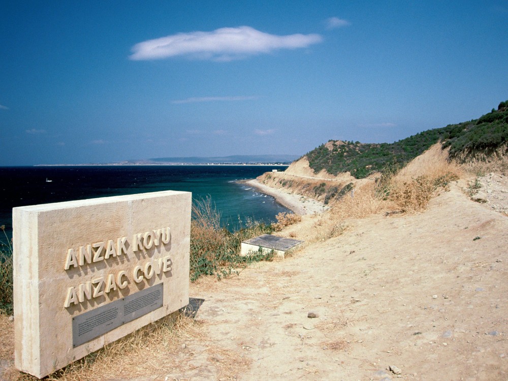 Istanbul to Gallipoli Tour with Lunch: Journey Through Time | ®ExcursionMania
