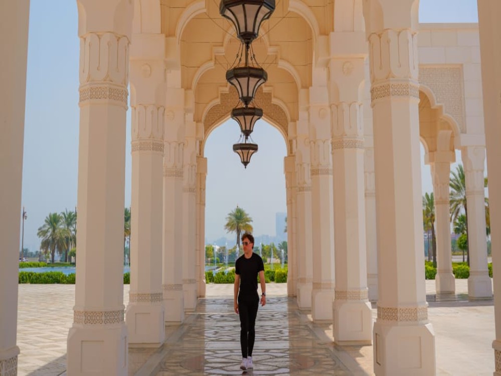 From Dubai: Abu Dhabi Premium Full-Day Sightseeing Tour | ®ExcursionMania