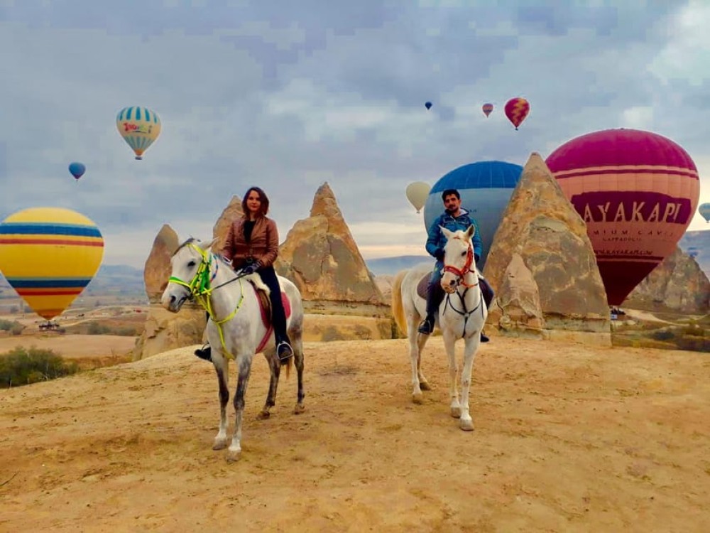 Cappadocia: Sunrise Hot Air Balloon Watching Tour | ®ExcursionMania