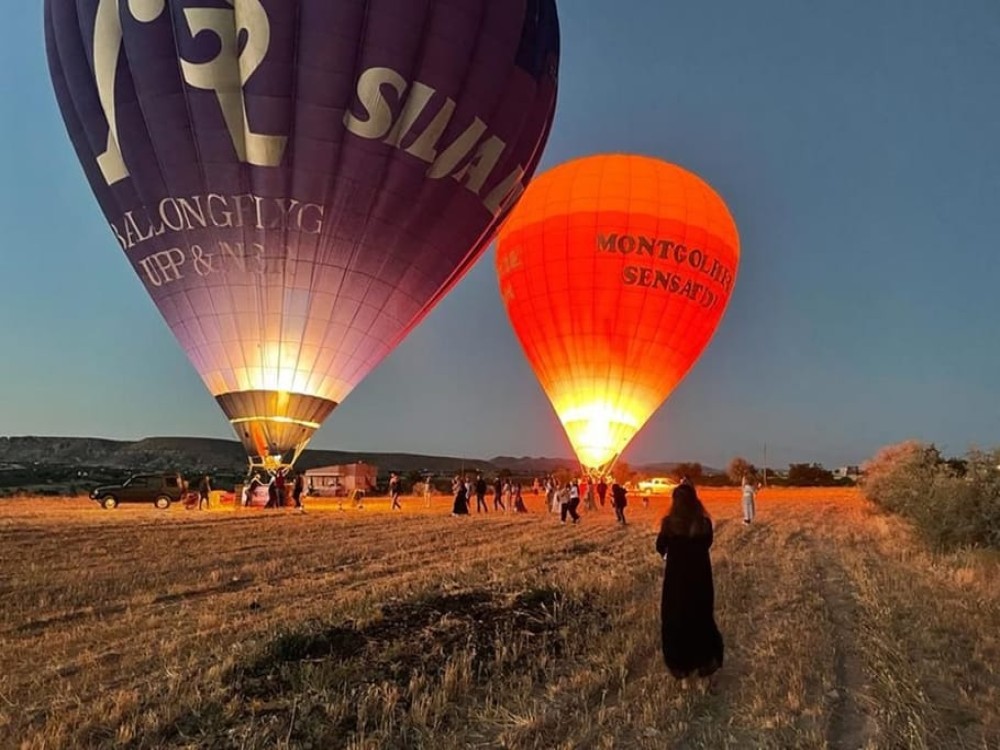 Cappadocia Sunrise: Hot Air Balloon Adventure over Cat Valley | ®ExcursionMania