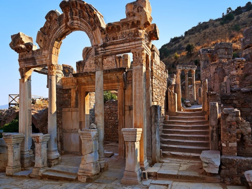 Kusadasi: Ephesus and Pamukkale 2 Day Private Tour | ®ExcursionMania