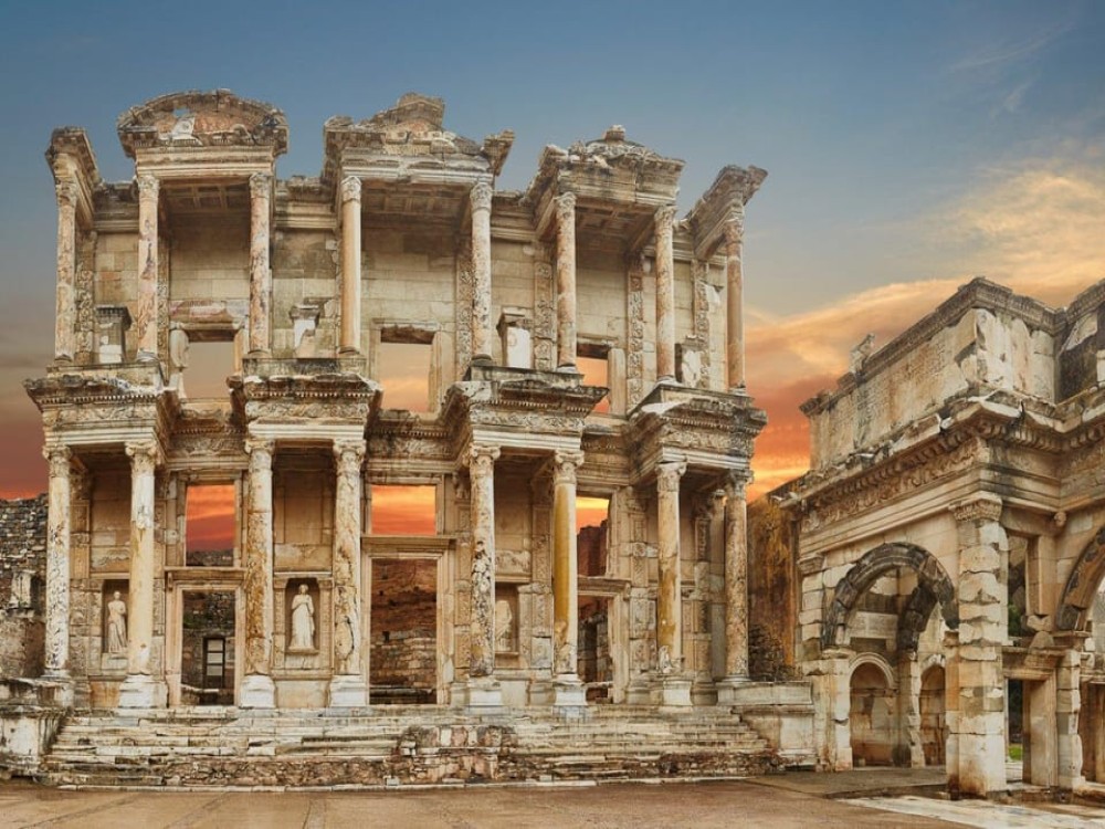 Kusadasi: Ephesus Private or Group Tour for Cruise Guests | ®ExcursionMania