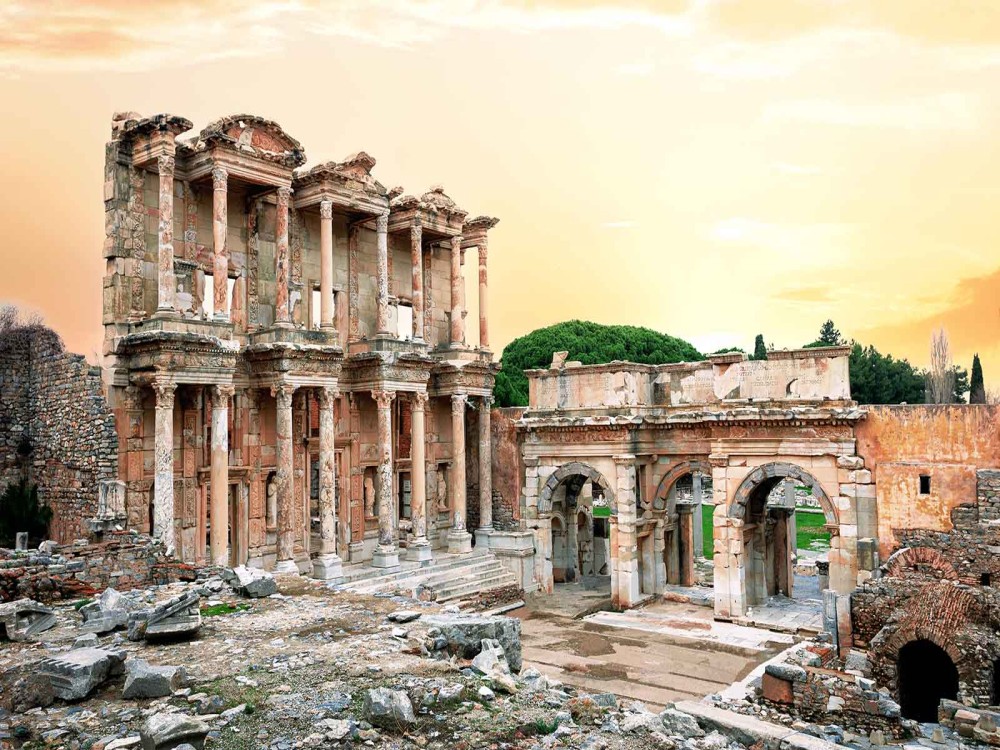Kusadasi: Ephesus Ancient City Ceramic Workshop & Shopping | ®ExcursionMania