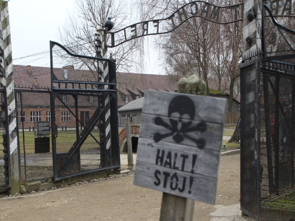 Auschwitz-Birkenau Memorial Tour: A Day of Reflection and History | ®ExcursionMania