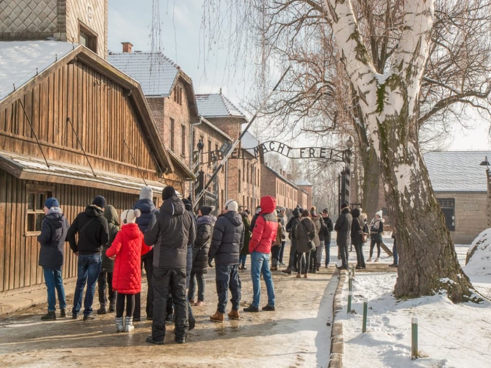 Auschwitz-Birkenau: Skip-the-Line Guided Tour from Krakow | ®ExcursionMania