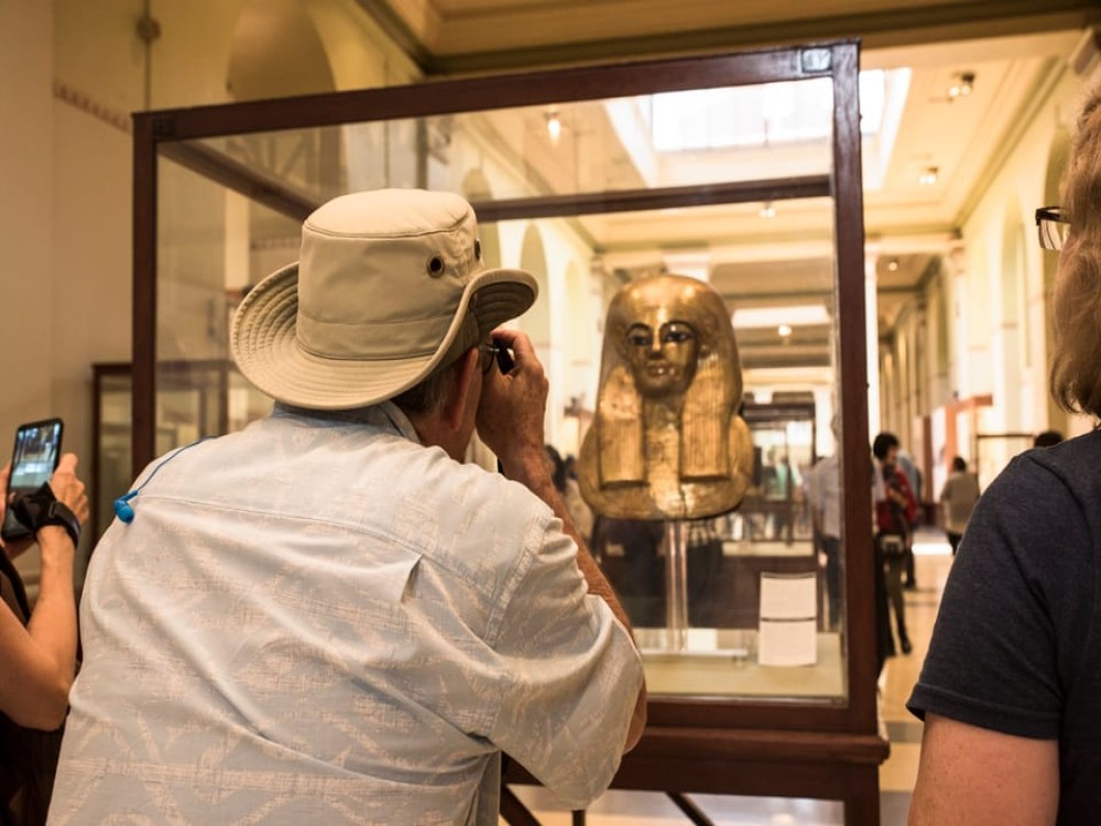Cairo: Egyptian Museum Pyramids & Bazaar Tour | ®ExcursionMania