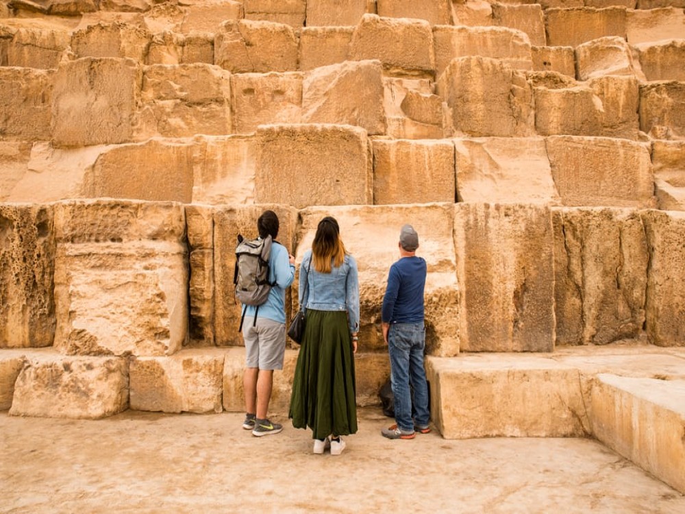 Cairo: Egyptian Museum Pyramids & Bazaar Tour | ®ExcursionMania