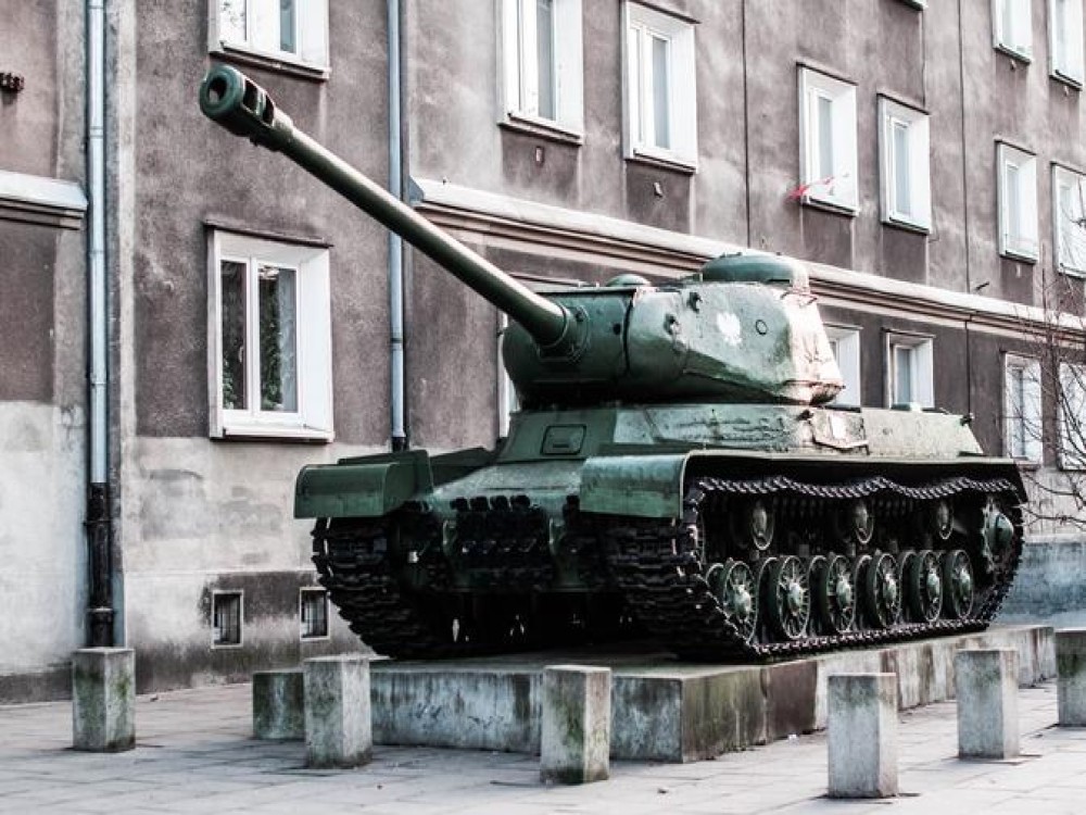 Krakow: Nowa Huta Communist Experience Guided Tour | ®ExcursionMania