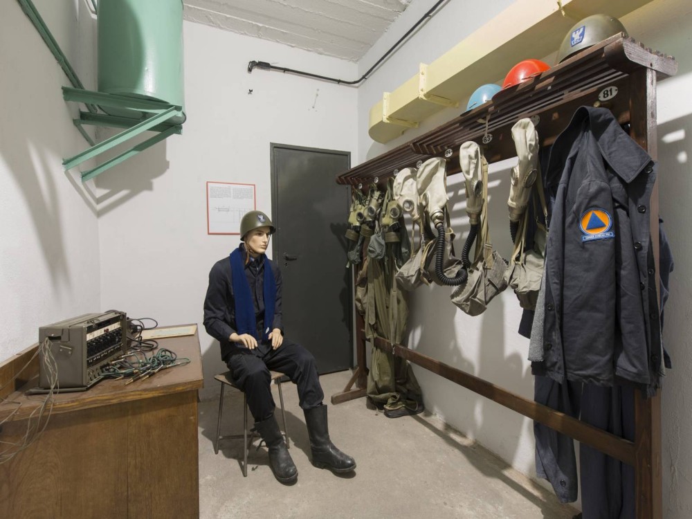 Krakow: Nowa Huta Communist Experience Guided Tour | ®ExcursionMania