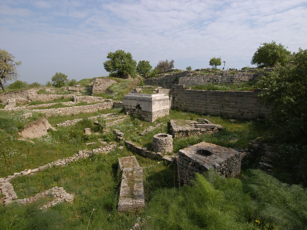 From Istanbul to Troy: Relive the Tale of the Trojan Horse | ®ExcursionMania