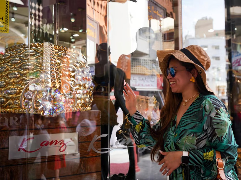 From Abu Dhabi: Dubai City Tour with Creek Abra & Old Souks | ®ExcursionMania