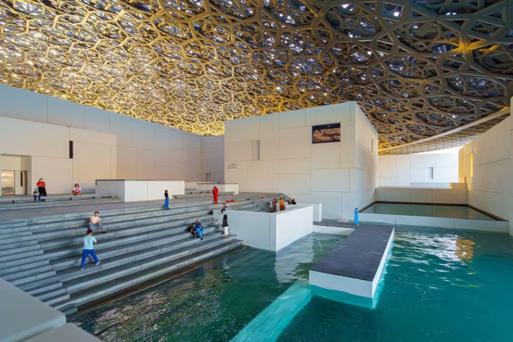 Abu Dhabi: City Tour with Grand Mosque & Louvre Museum | ®ExcursionMania