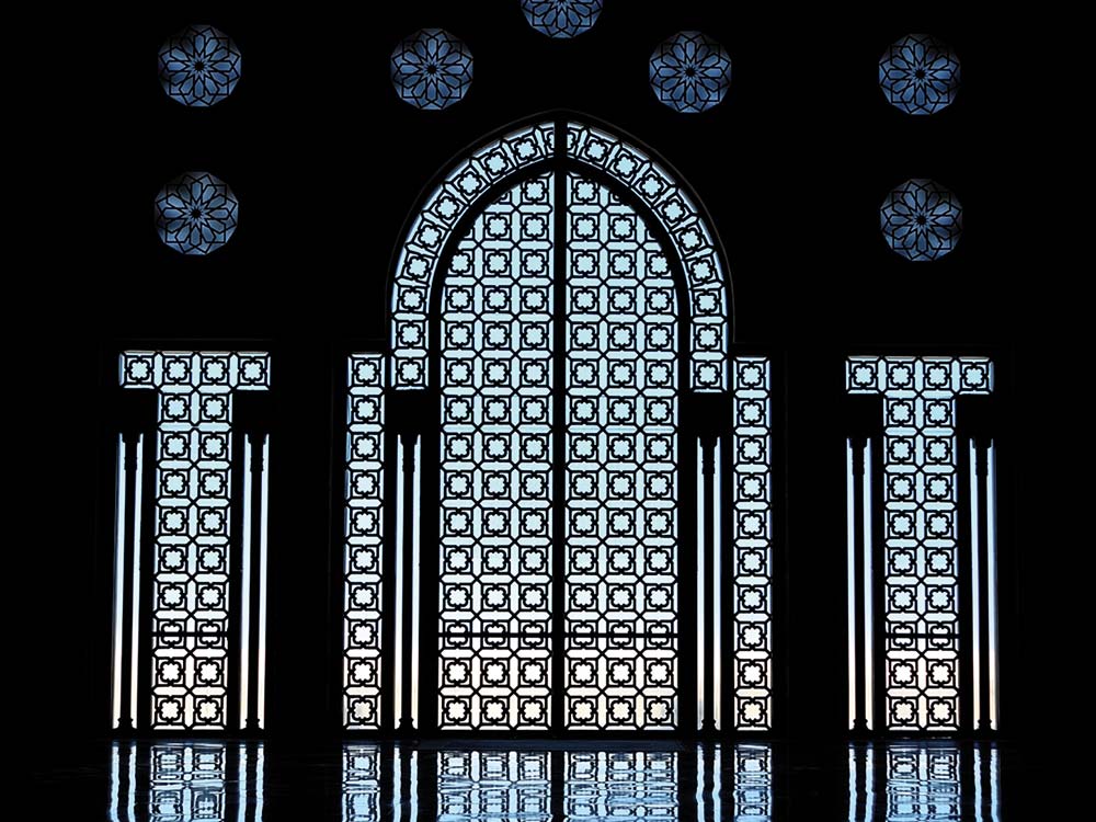 Casablanca Day Tour from Marrakech and Big Mosque Visit | ®ExcursionMania