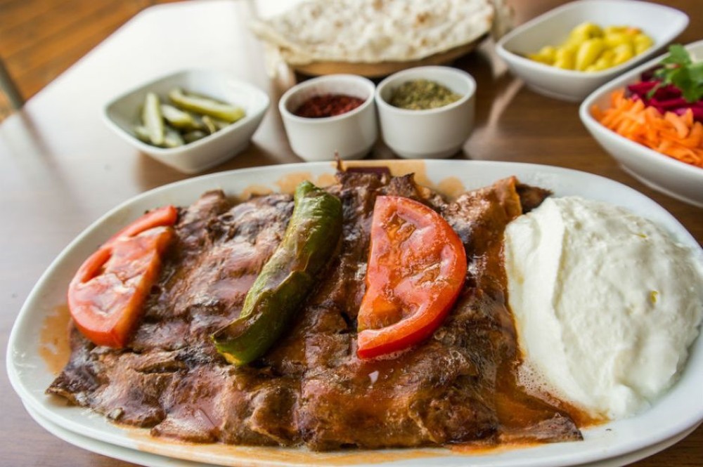 Istanbul: Guided Food Tour of Street Food and Markets | ®ExcursionMania